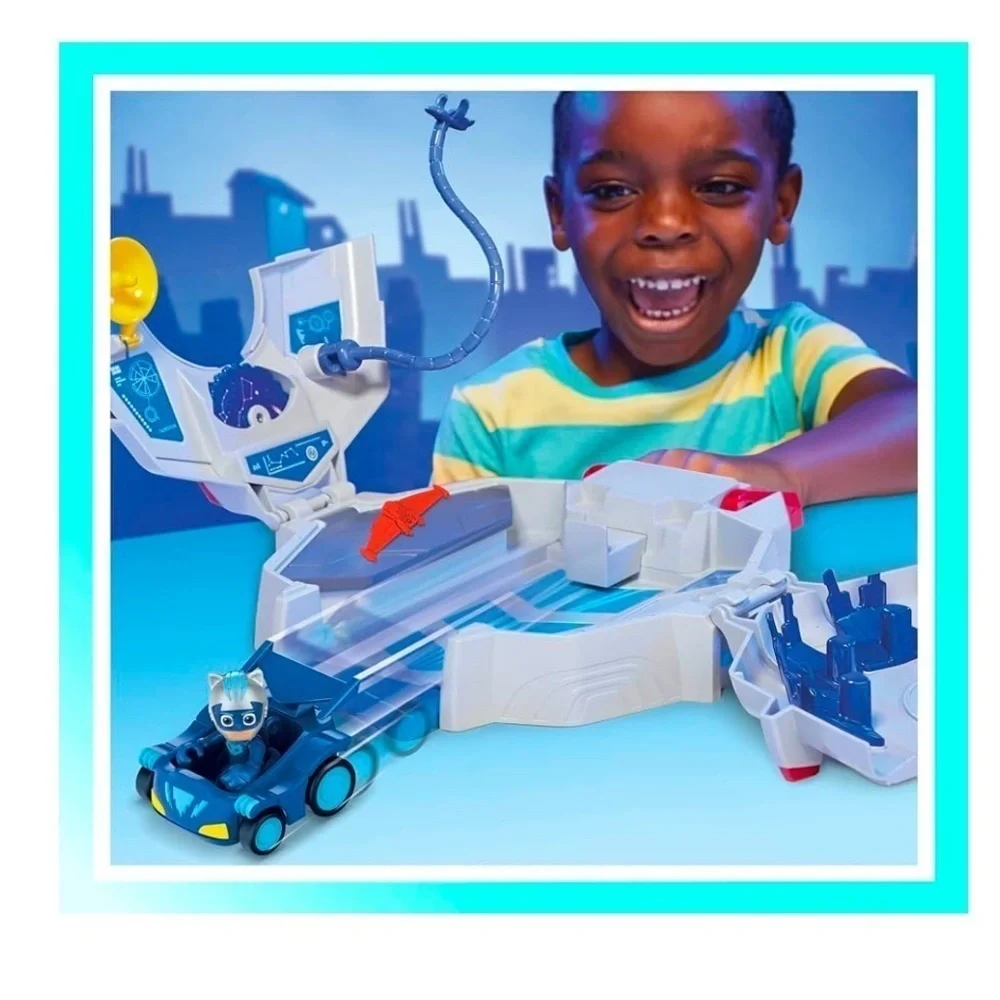 PJ Masks Power Heroes PJ Power Q Playset, Headquarters Set with Car and Figure